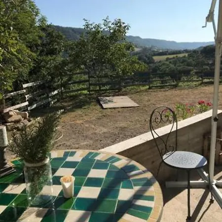 Petite Maison Pleine Nature La Bastide-Pradines Esterno foto